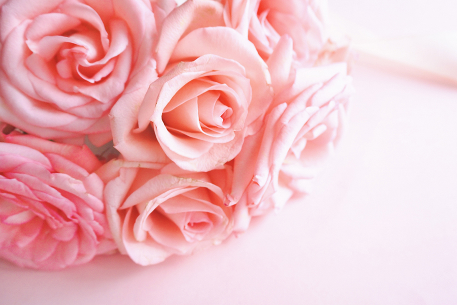 バラの花束のイメージ写真